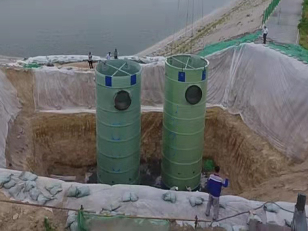 玻璃鋼地面蓋板的優勢與使用注意事項